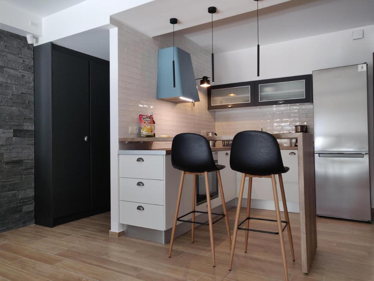 Sunny New Lovely Apartment 60 Meters From The Metro Athen Eksteriør bilde